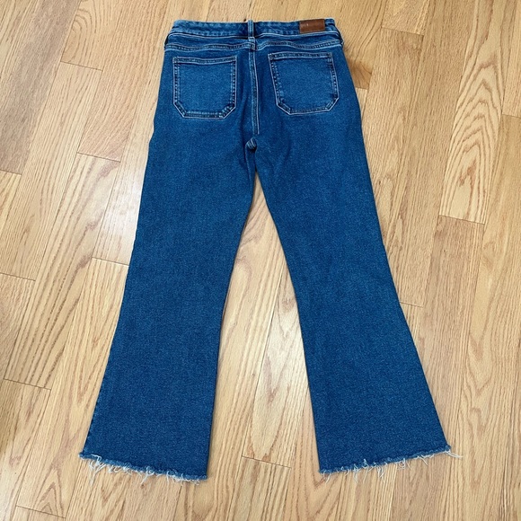 MIH Lou High Rise Crop Bell Jeans - Picture 3 of 12